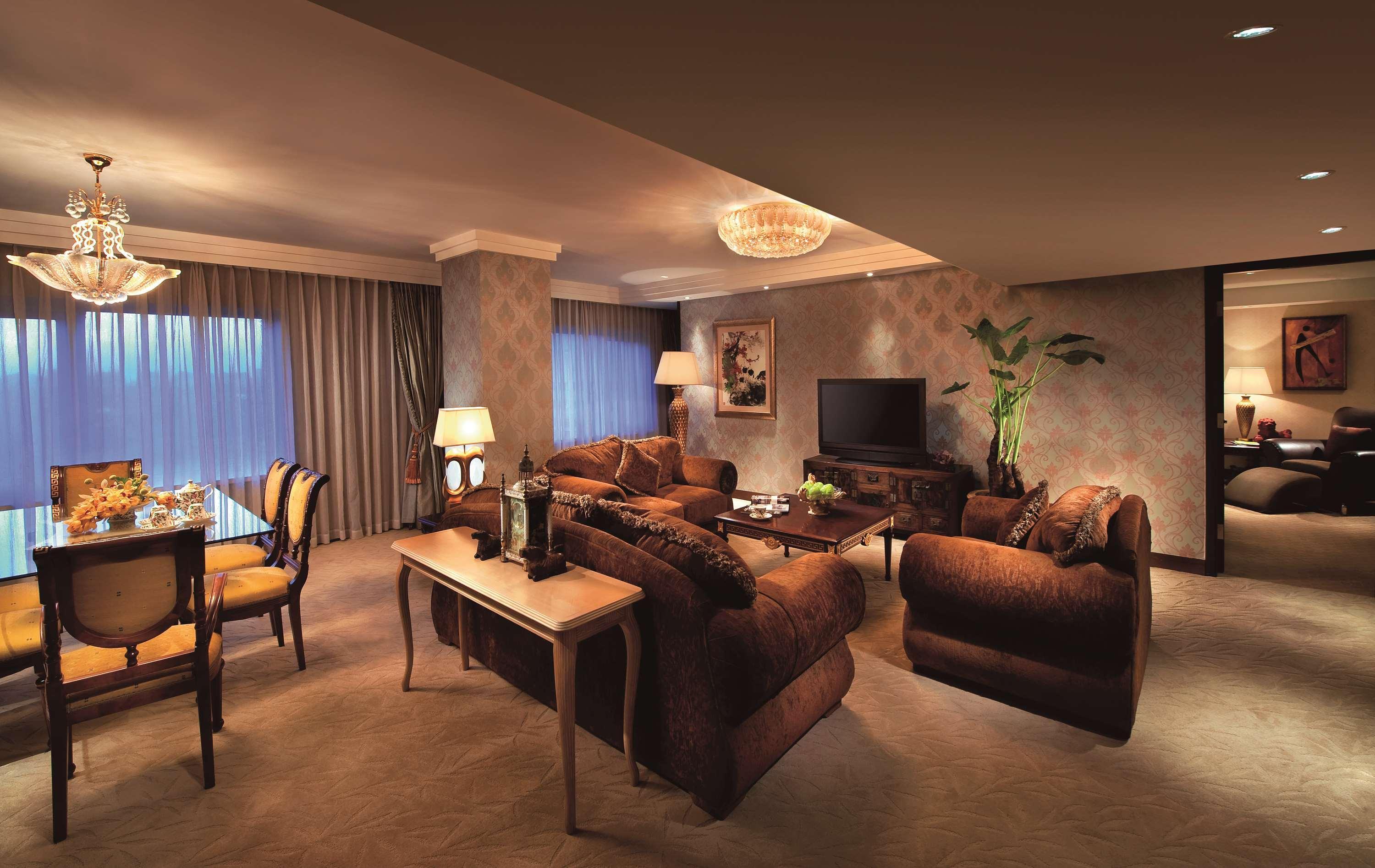 Sunworld Dynasty Wangfujing Отель 5*